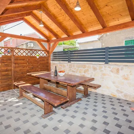 Apartment Kuca Za Odmor 